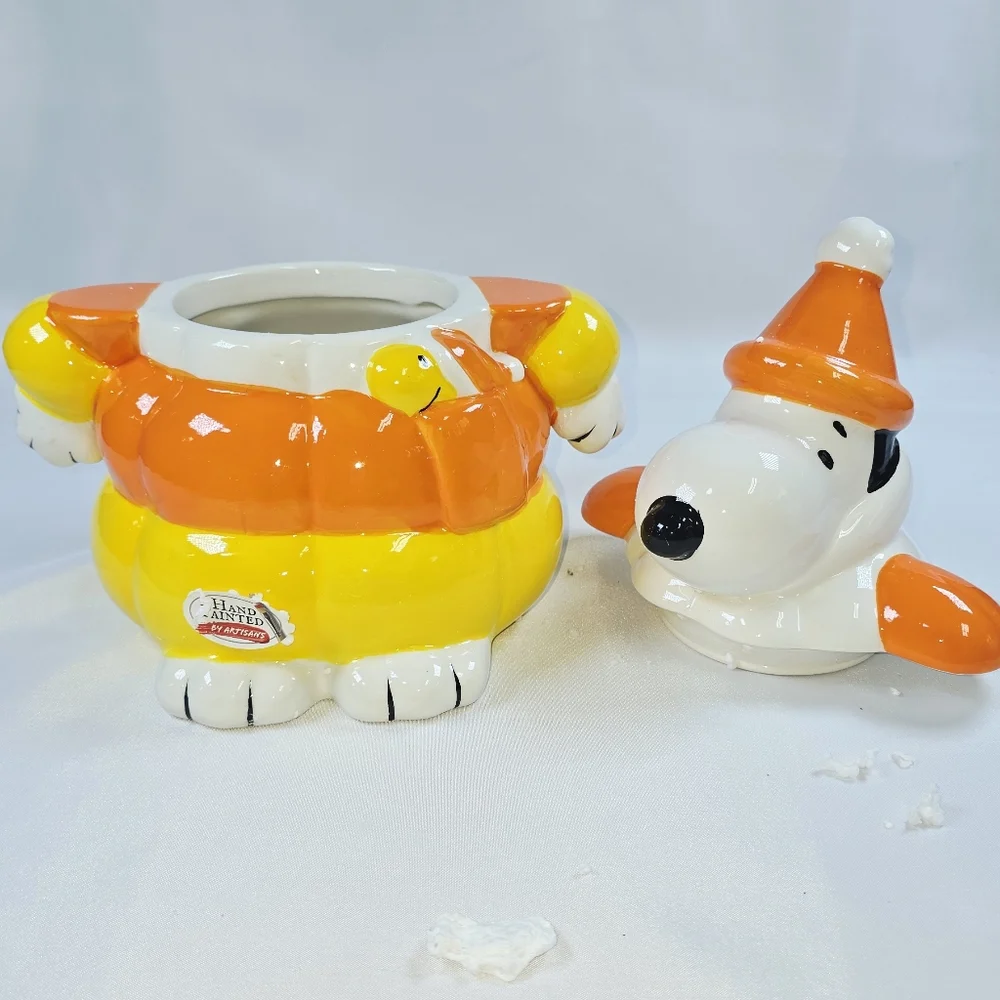 Peanuts | Snoopy Candy Corn Puffer Jacket 11 Inch Cookie Jar NEW IN BOX!